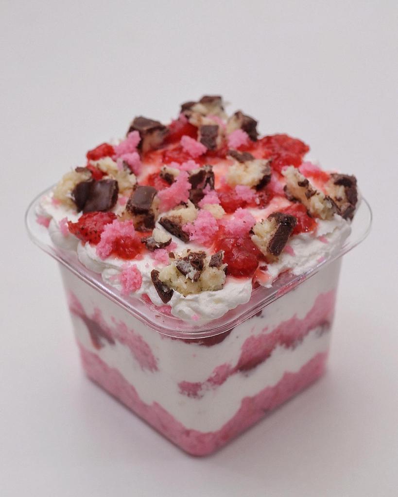cake in a cup
